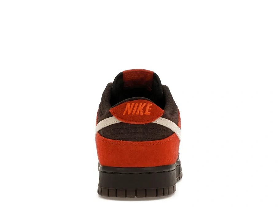 Фото № 4 с приближением к товару «‎Nike Dunk Low Red Panda»