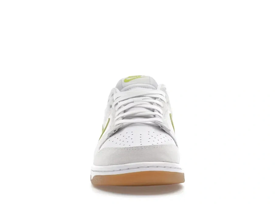 Фото № 2 с приближением к товару «‎Nike Dunk Low»