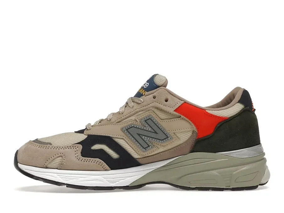 Фото № 3 с приближением к товару «‎New Balance 920»
