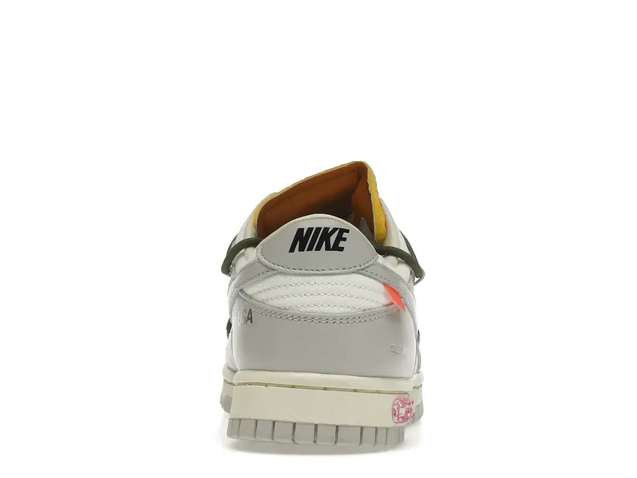Фото № 4 с приближением к товару «‎Nike Dunk Low Off-White Lot 22»