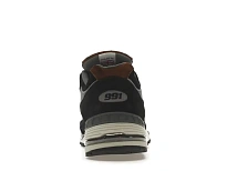 Фото № 4 с приближением к товару «‎New Balance 991»