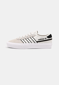 Фото № 1 с приближением к товару «‎Adidas Delpala »