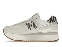 Фото № 3 с приближением к товару «‎New Balance 574 Plus»