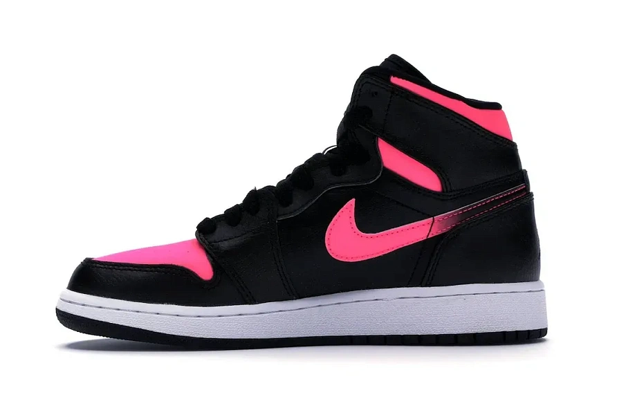 Фото № 3 с приближением к товару «‎Jordan 1 Retro High Black Hyper Pink »