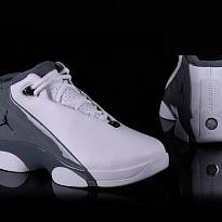 Фото № 3 с приближением к товару «‎Nike Air Jordan Jumpman Team Retro Cool»
