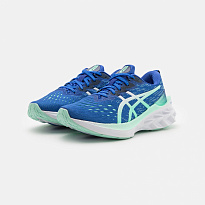 Фото № 2 с приближением к товару «‎Asics Novablast 2»