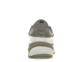 New Balance 990v6 - 4