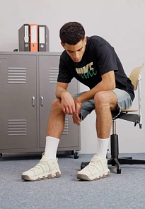 Фото № 1 с приближением к товару «‎AIR MORE UPTEMPO UNISEX»