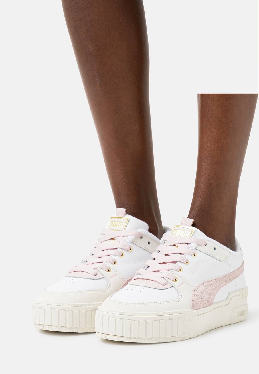 Фото № 2 с приближением к товару «‎Puma Cali Frosted Hike »