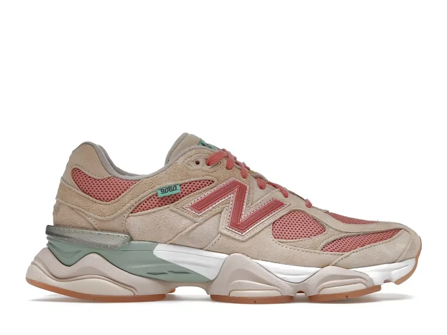 Фото № 1 с приближением к товару «‎New Balance 9060»