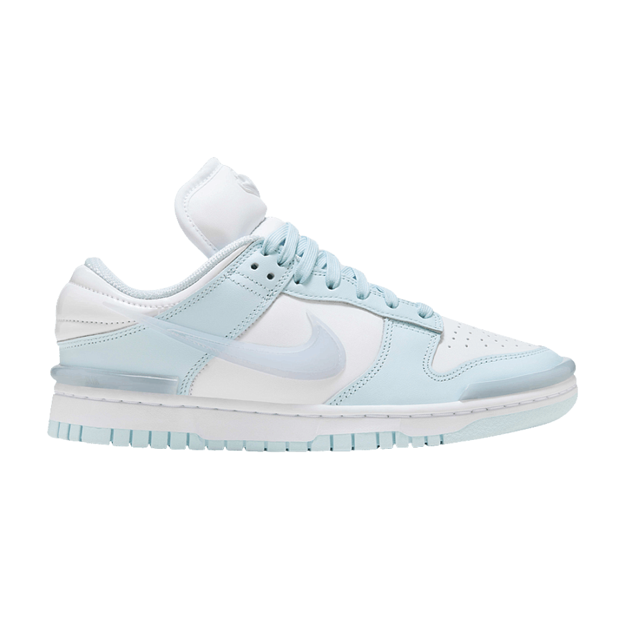 Фото № 1 с приближением к товару «‎Nike Women's Dunk Low Twist Glacier Blue (DZ2794-103)»