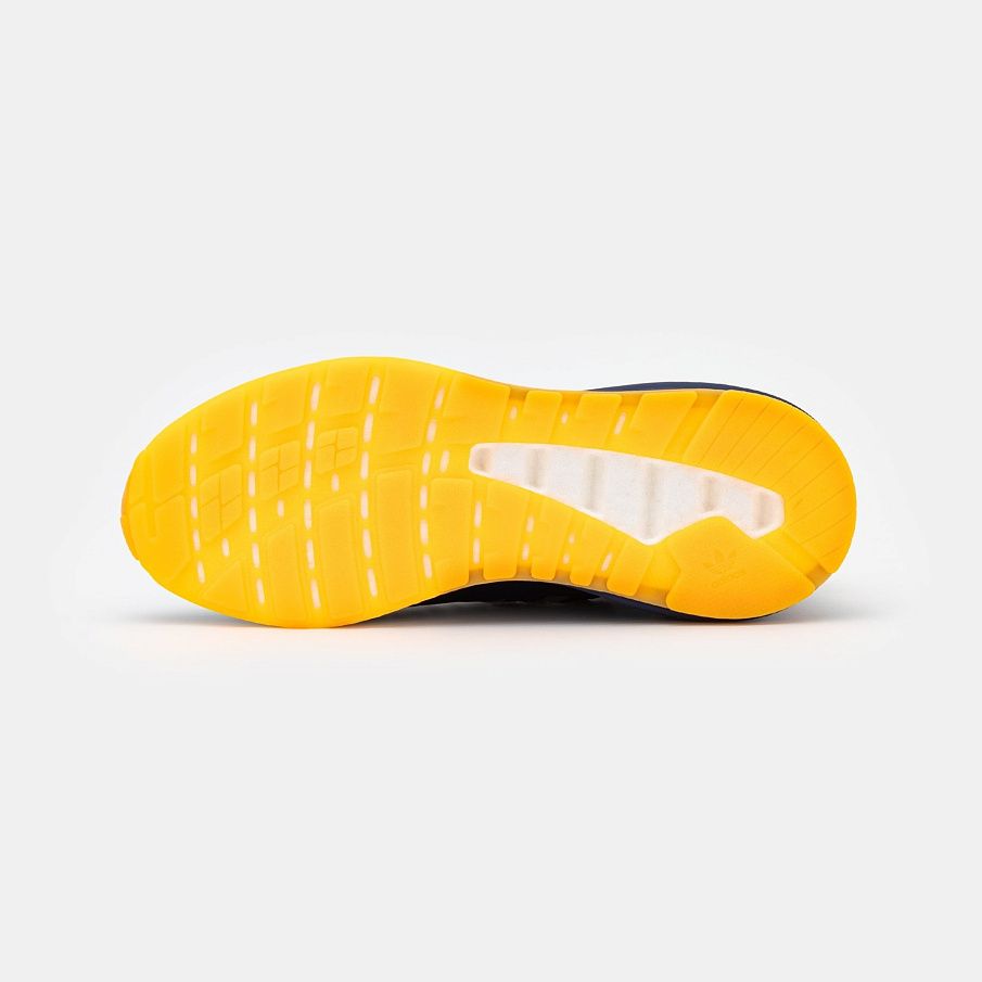 Фото № 5 с приближением к товару «‎Adidas Boost 2.0 »