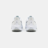 Фото № 3 с приближением к товару «‎Nike Wmns Air Zoom Pegasus 39»