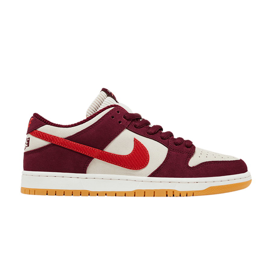 Фото № 1 с приближением к товару «‎Nike Skate Like a Girl x Dunk Low SB Special Box (DX4589-600-SB)»