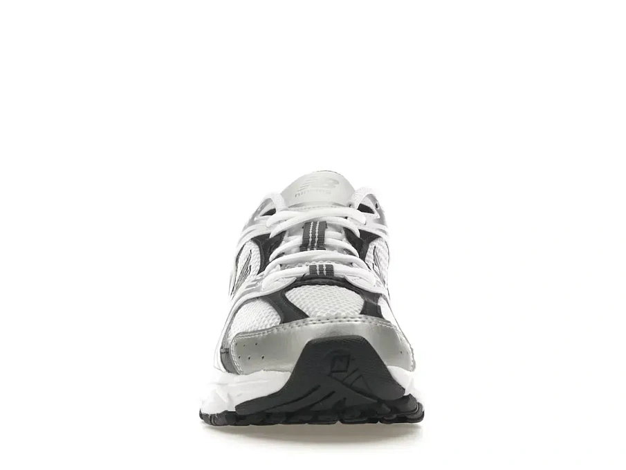 Фото № 2 с приближением к товару «‎New Balance 530»