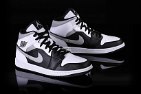 Фото № 3 с приближением к товару «‎Nike Air Jordan 1 Retro Shadow »