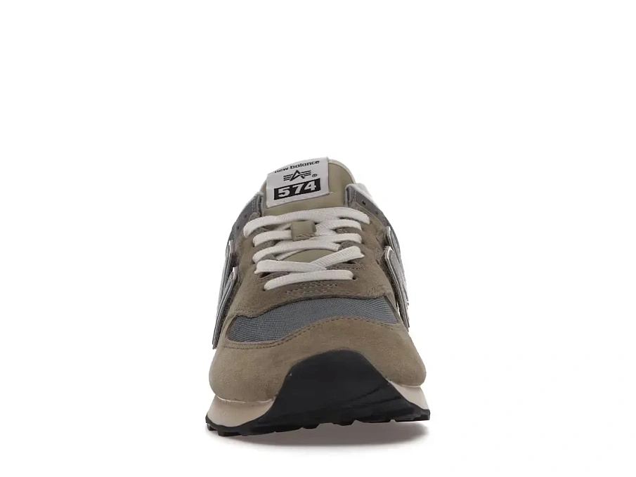 Фото № 2 с приближением к товару «‎New Balance 574»