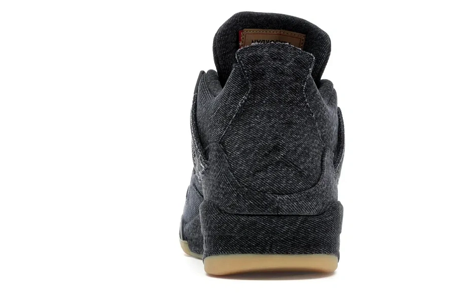 Фото № 4 с приближением к товару «‎Jordan 4 Retro Levis Black (Levis Tag)»