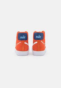 Фото № 3 с приближением к товару «‎Nike Blazer ’77 »