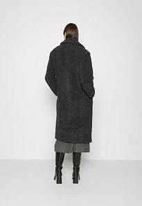 Фото № 3 с приближением к товару «‎GERTRUDE LONG COAT»