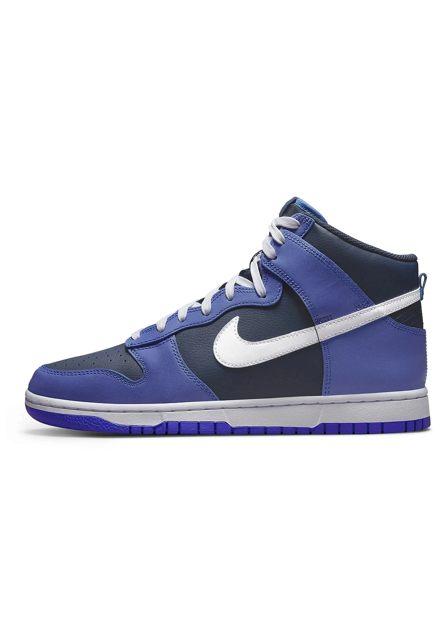Фото № 1 с приближением к товару «‎NIKE DUNK HI RETRO»