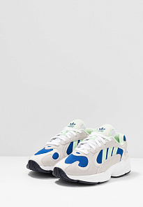Фото № 4 с приближением к товару «‎Adidas Yung-1 »