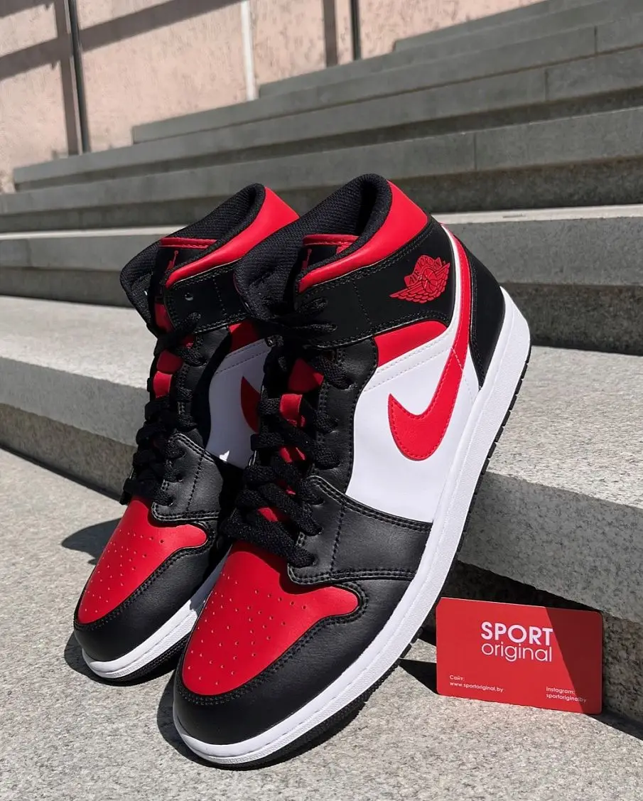 Фото № 1 с приближением к товару «‎Air Jordan 1 Mid (554724-079)»