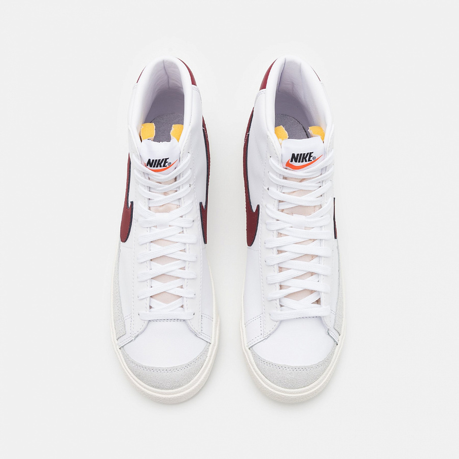 Фото № 4 с приближением к товару «‎Nike Blazer 77 »