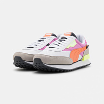 Фото № 2 с приближением к товару «‎Puma Future Rider Play On »