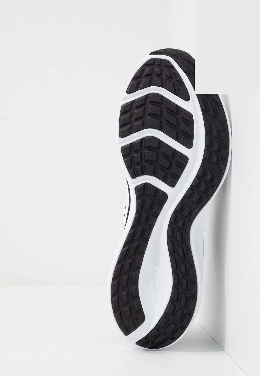 Фото № 5 с приближением к товару «‎Nike Obuwie Do»