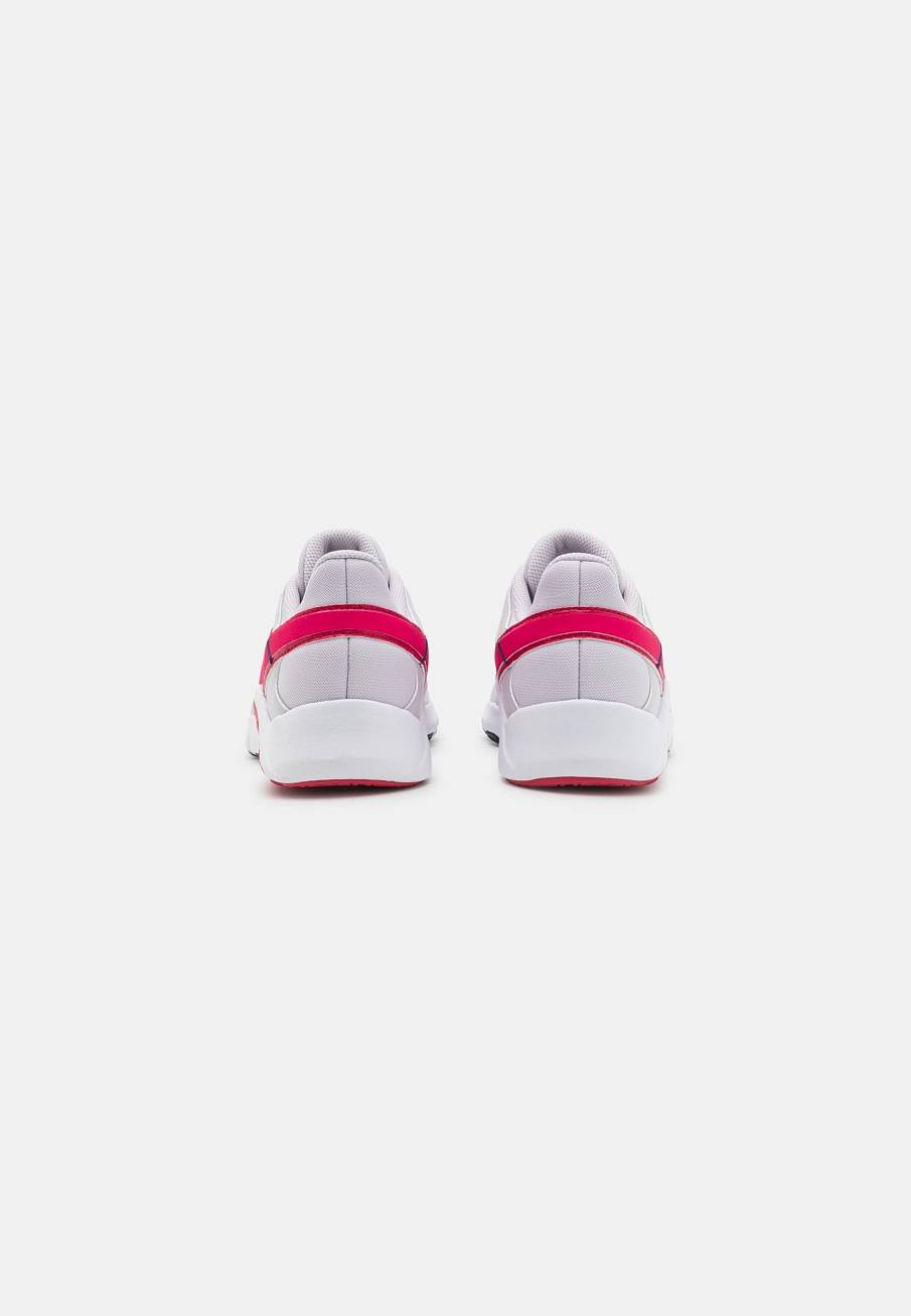Фото № 3 с приближением к товару «‎Nike Legend Essential 2»