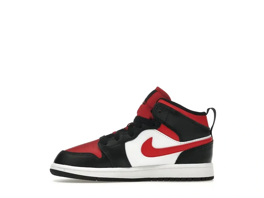 Фото № 3 с приближением к товару «‎Jordan 1 Mid»