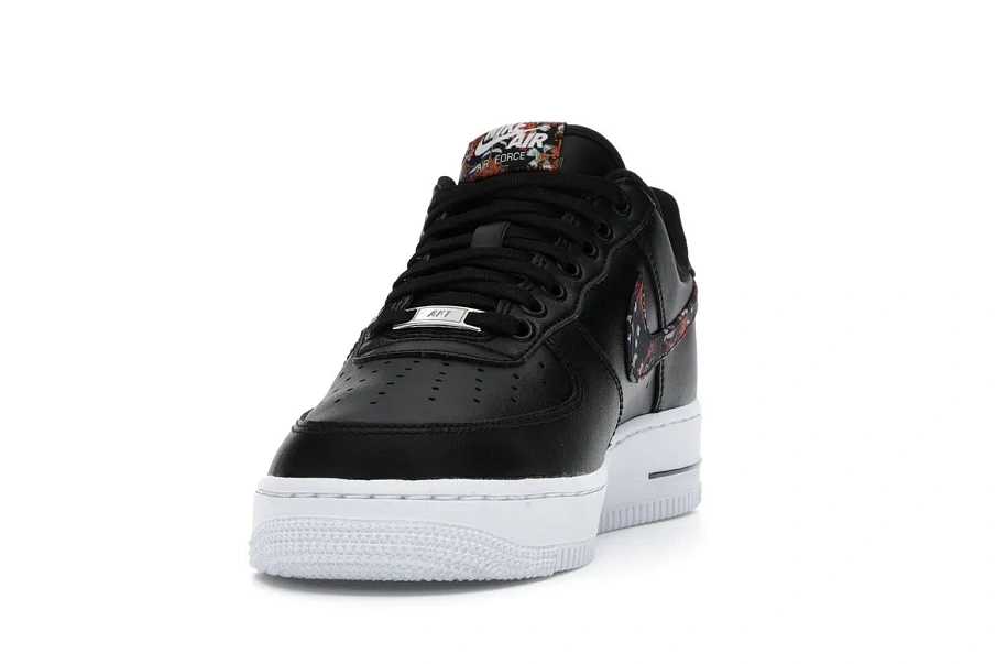Фото № 2 с приближением к товару «‎Nike Air Force 1 Low Black Floral»