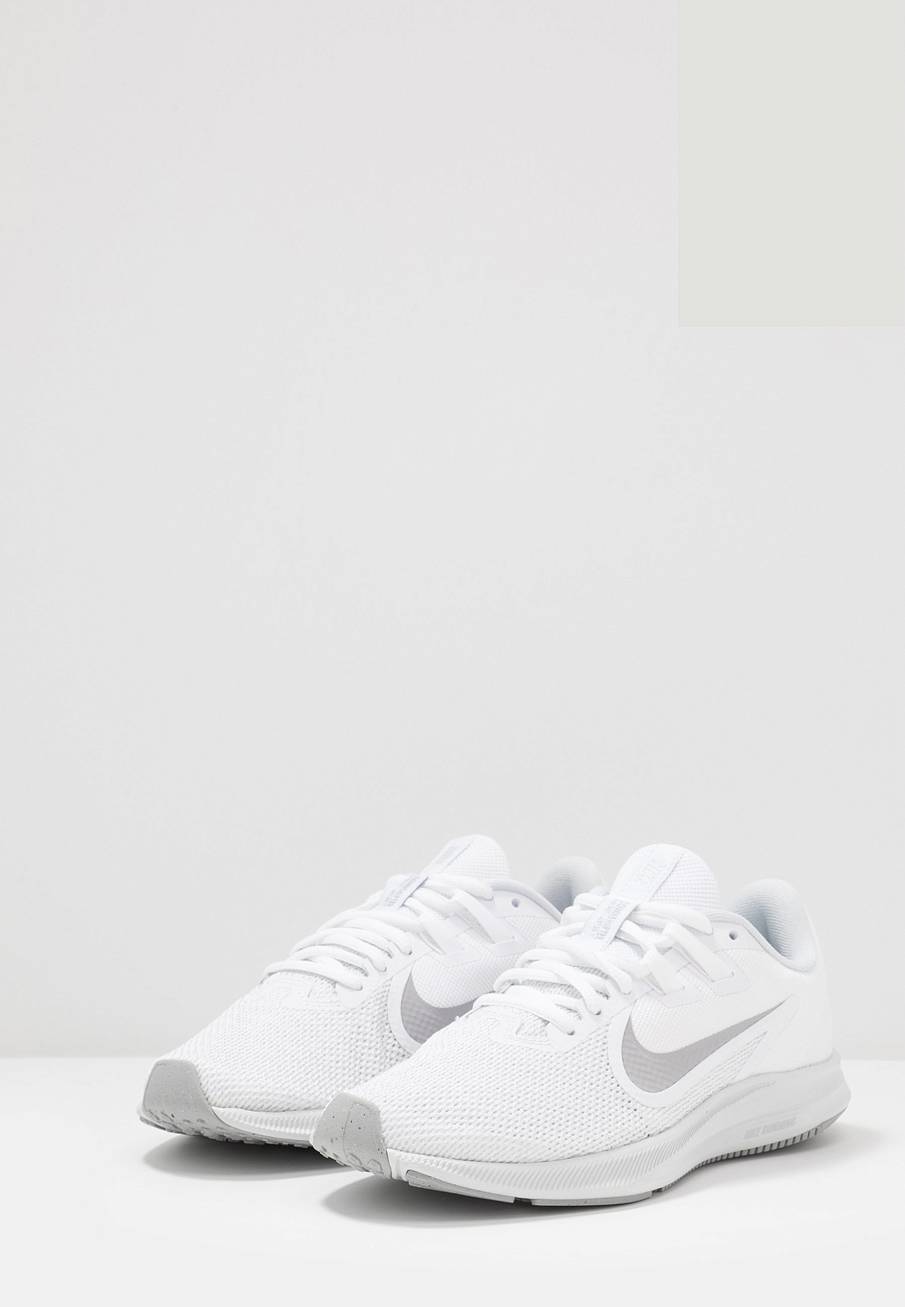 Фото № 3 с приближением к товару «‎Nike Downshifter»