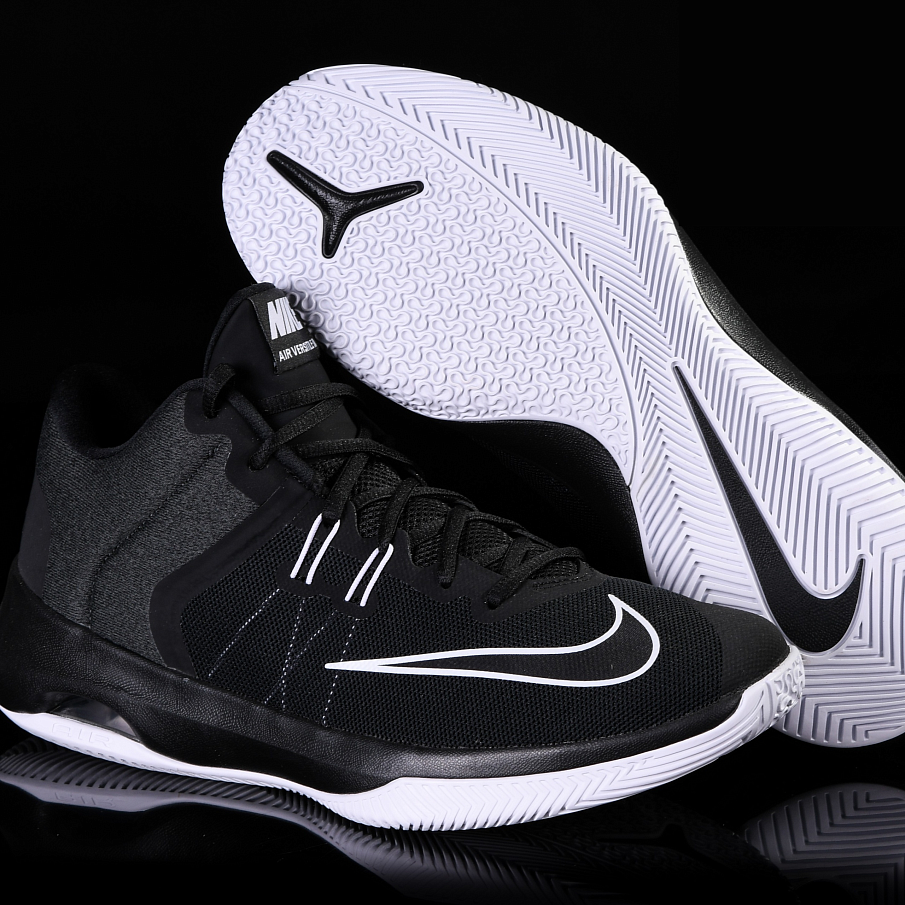 Фото № 2 с приближением к товару «‎Nike Air Versitile II»