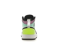Фото № 4 с приближением к товару «‎Jordan 1 Mid»