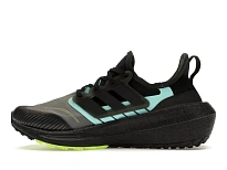 Фото № 3 с приближением к товару «‎adidas Ultra Boost Light Gore-Tex»
