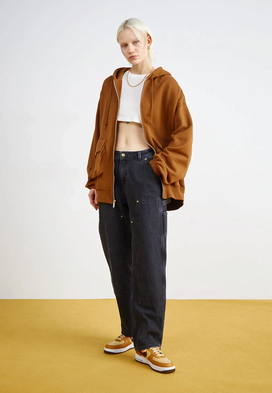 Фото № 3 с приближением к товару «‎AIR FORCE 1 »