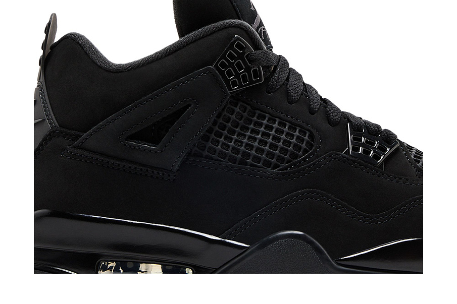 Фото № 3 с приближением к товару «‎Air Jordan 4 Retro Black Cat 2025»