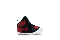 Фото № 1 с приближением к товару «‎Jordan 1 Crib Bootie»