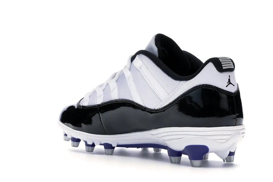 Фото № 6 с приближением к товару «‎Jordan 11 Retro Low Cleat Concord»