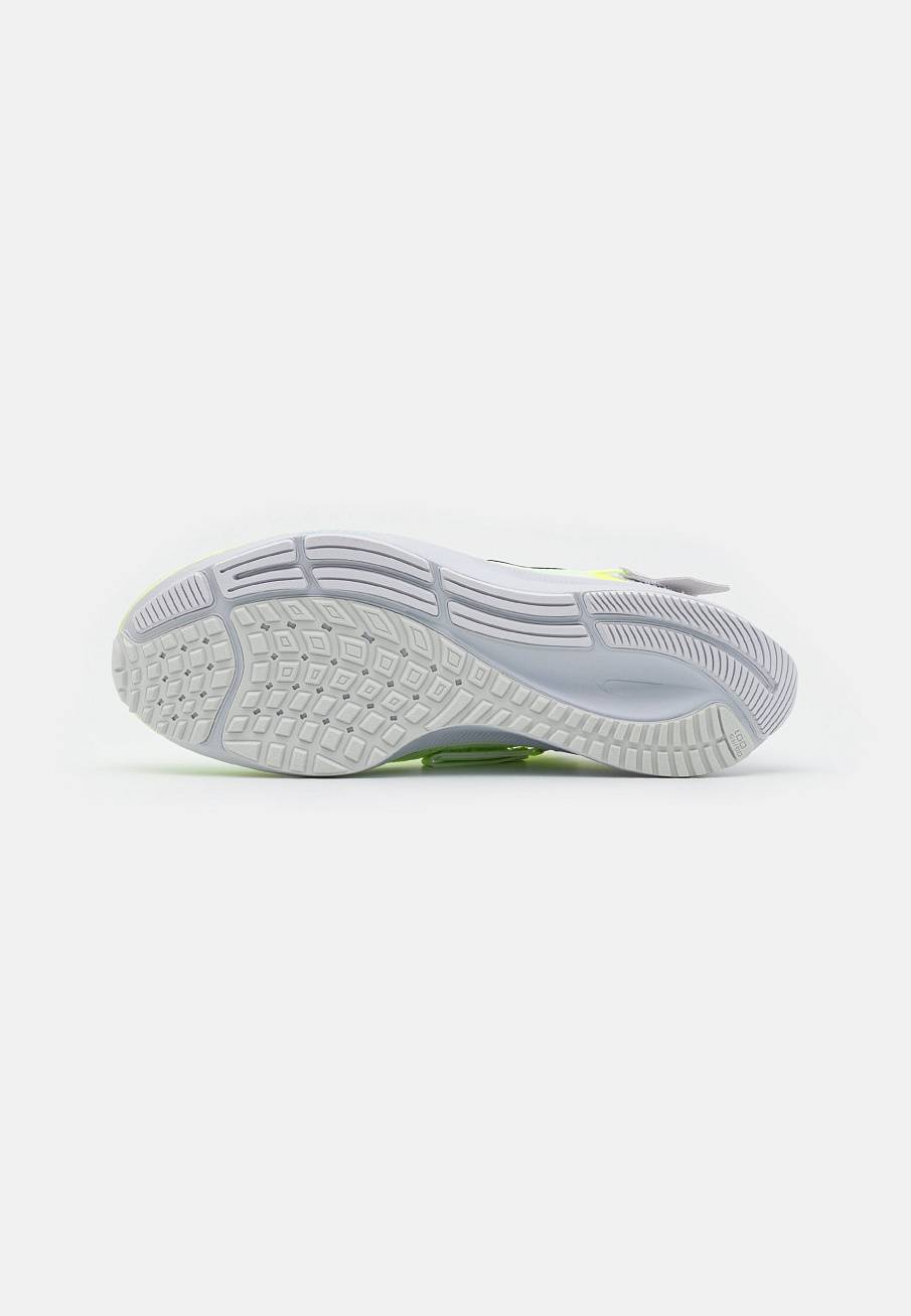 Фото № 5 с приближением к товару «‎Nike Zoom Pegasus 38 Flyease Wide»