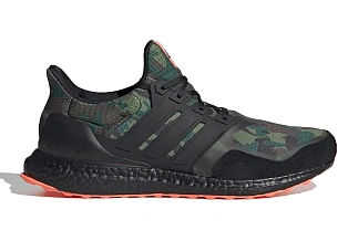 adidas Ultra Boost Camo