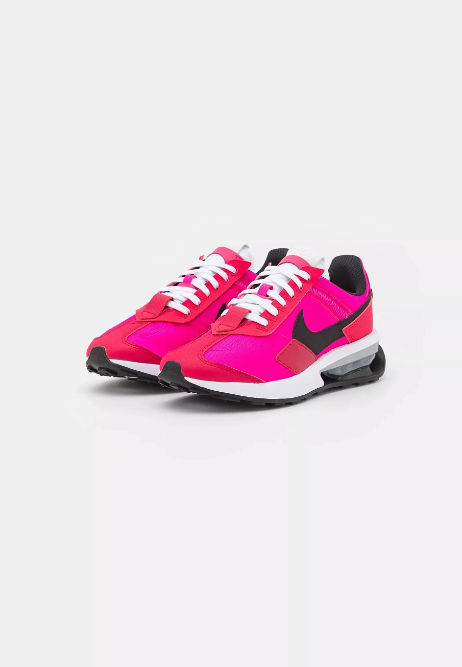 Фото № 3 с приближением к товару «‎AIR MAX PRE-DAY»