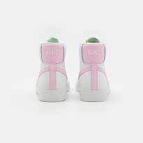 Фото № 3 с приближением к товару «‎Nike Blazer 77 »