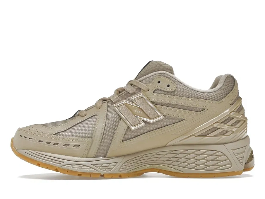 Фото № 3 с приближением к товару «‎New Balance 1906R»
