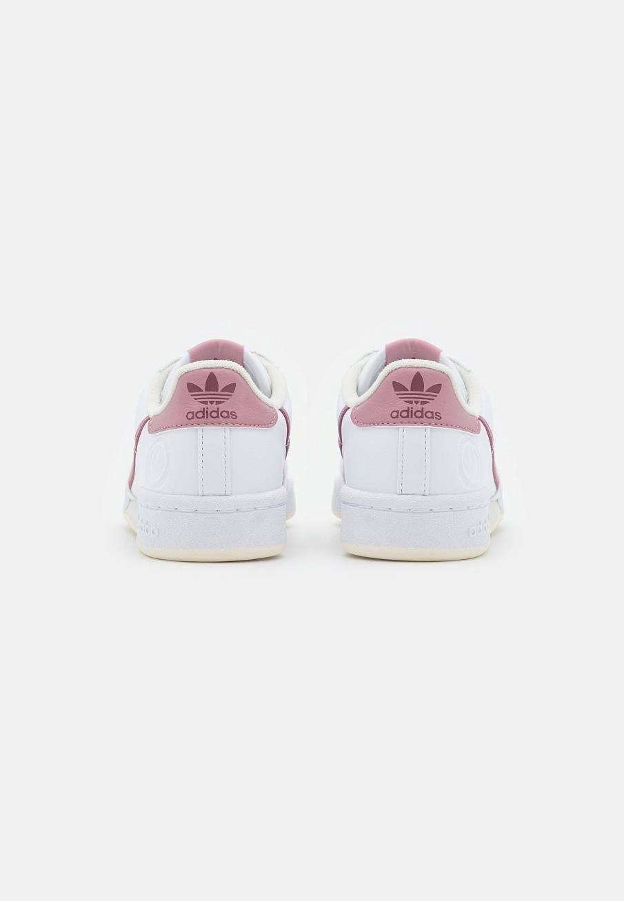 Фото № 3 с приближением к товару «‎Adidas Continental 80 Vegan »