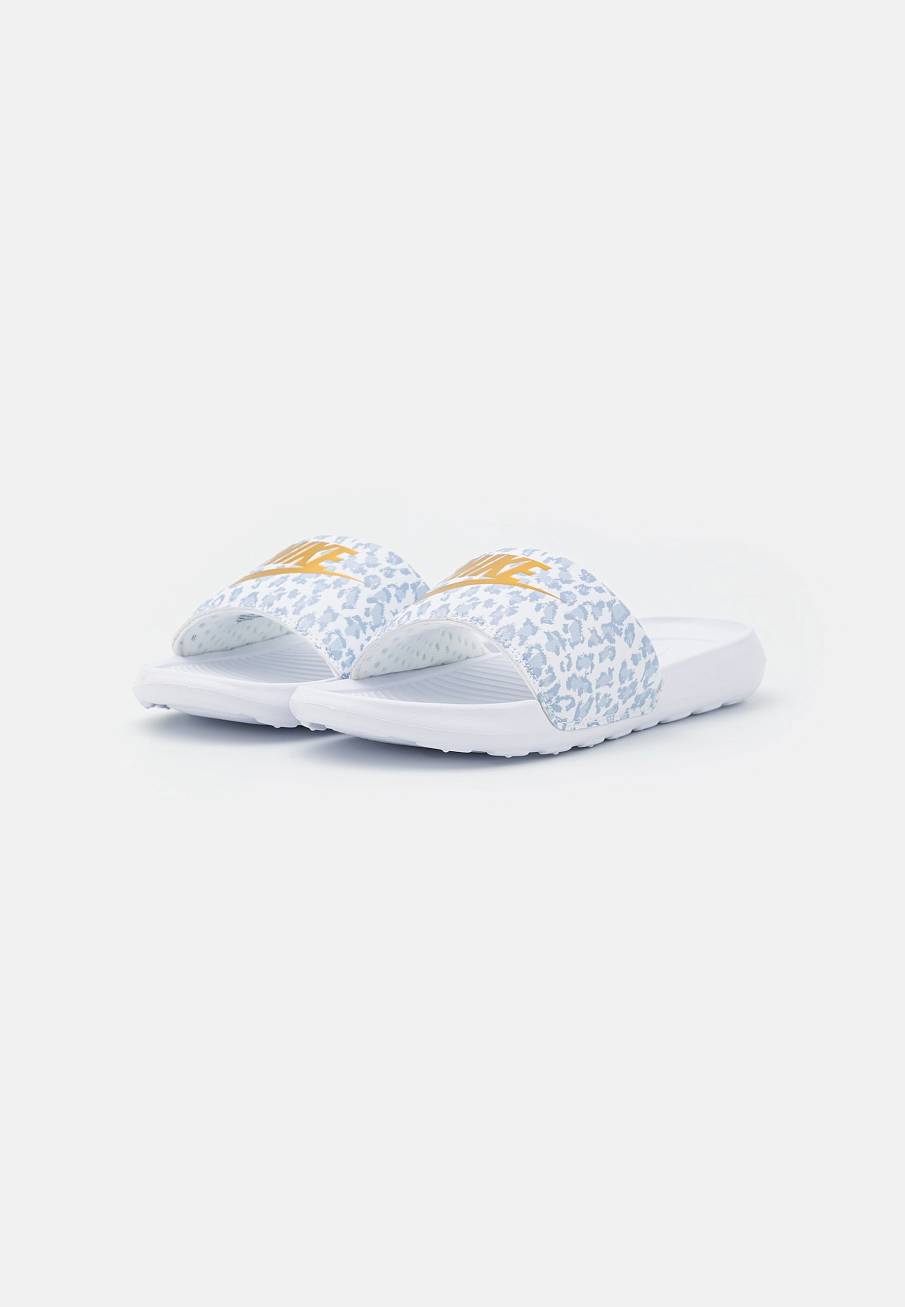 Фото № 2 с приближением к товару «‎Nike Victori One Slide Print»