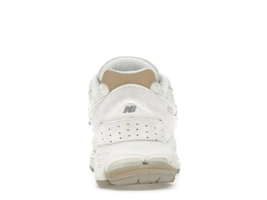 Фото № 4 с приближением к товару «‎New Balance 2002R»