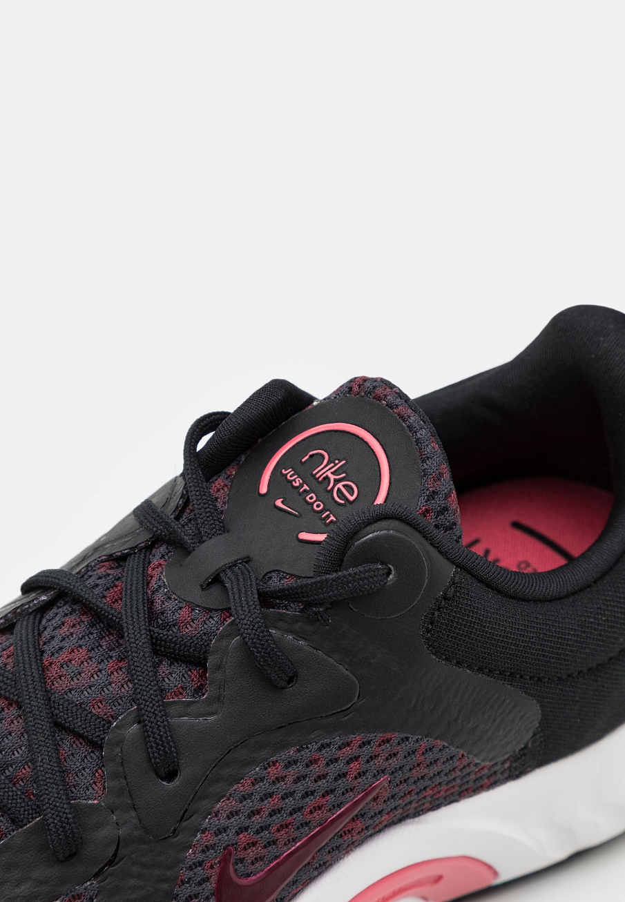 Фото № 5 с приближением к товару «‎Nike Renew In Season Tr 11»